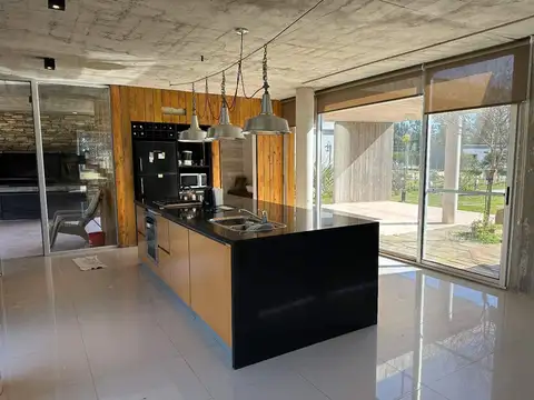 Casa en Venta en Haras Del Sur, USD 255.000