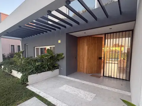 Casa en Alquiler Temporal en Don Torcuato, USD 5.800
