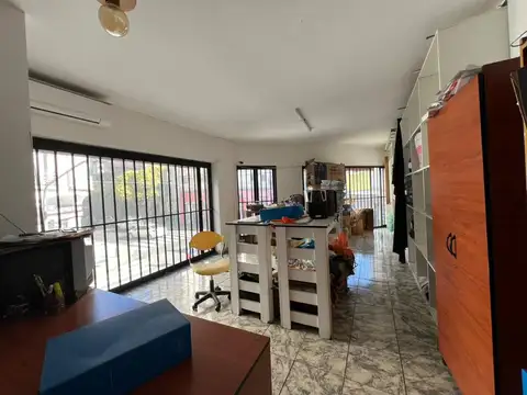 Viamonte y Azcuénaga 2300