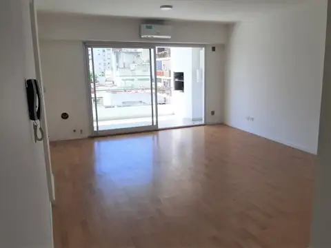 Pichincha 700, Piso 4