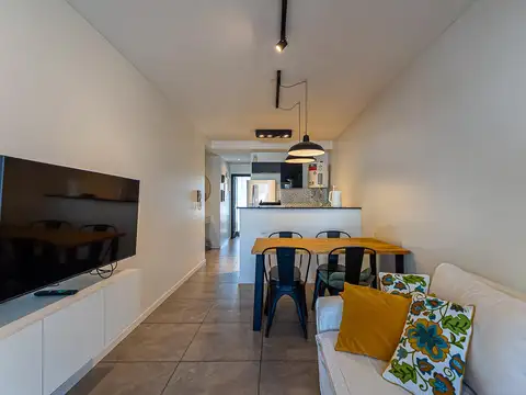 San Lorenzo  al 1800 - Hermoso departamento de 1 dormitorio con balcon al frente