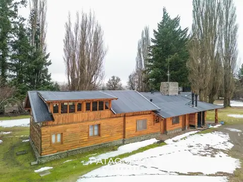 Hotel en Venta en Villa La Angostura, USD 2.700.000