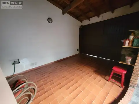 EXCELENTE CASA EN 2 PLANTAS CON JARDIN | LOTE PROPIO DE 8.66X29.90