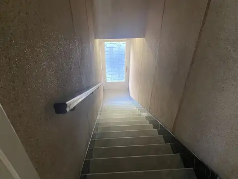 Depto Tipo Casa en Alquiler de 3 ambientes