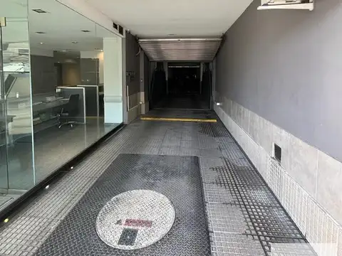Cochera en venta - 18Mts2 - Balvanera