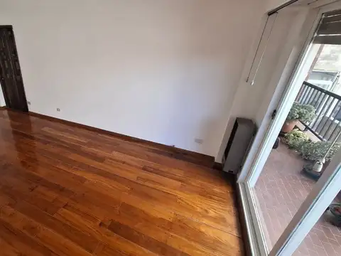 Departamento en Alquiler en Flores, $ 900.000