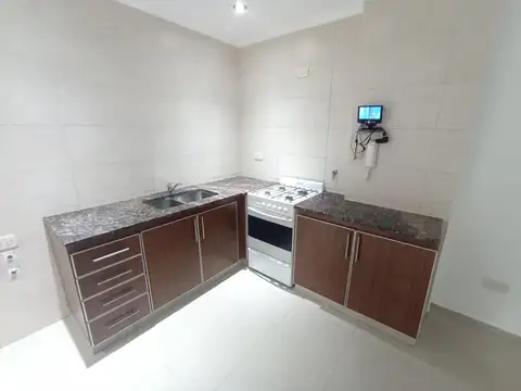 Departamento en Alquiler en Flores, $ 800.000