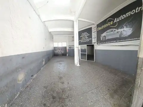 Galpon en Alquiler en Monte Castro, $ 2.000.000
