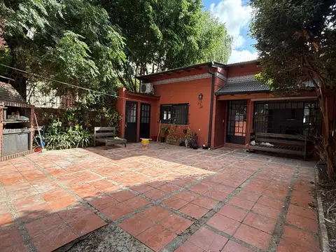 Bernardo De Irigoyen 900