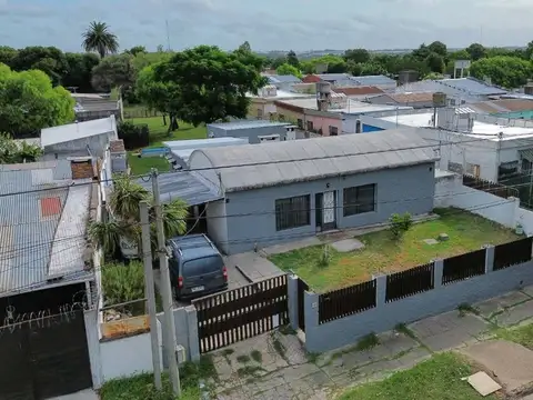 VENTA TERRENO CON MEJORAS NUEVO PARIS