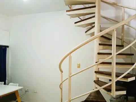 Depto Tipo Casa en Venta 1 año