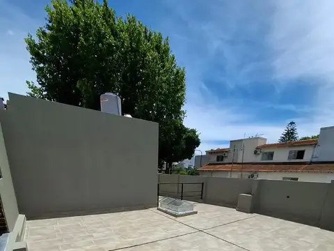 Depto Tipo Casa en Venta de 3 dormitorios