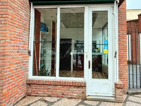 Local - Alquiler - Argentina, San Fernando - Santamarina  1100