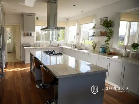 Casa en venta de 6 ambientes en Estancias del Pilar