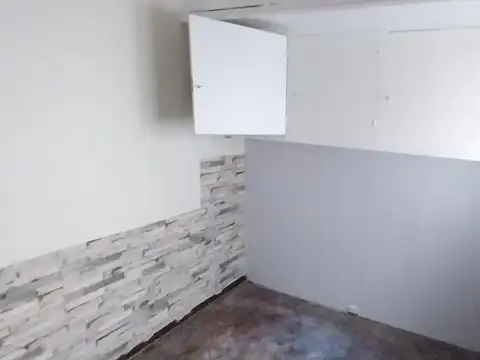 Depto Tipo Casa 4 ambientes con 1 baño