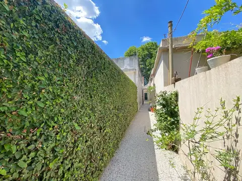 Depto Tipo Casa en Alquiler de 2 ambientes