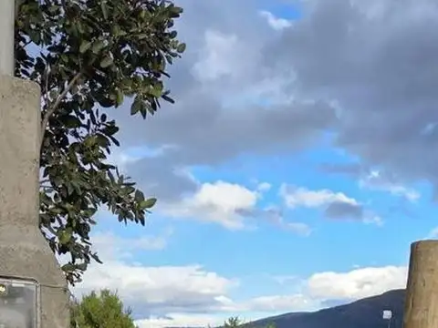 LOTE DE 205M2 EN VALLE AZUL