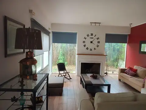 Casa en Alquiler de 4 ambientes en Pilar