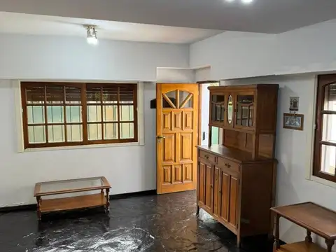 Depto Tipo Casa en Venta 28 años