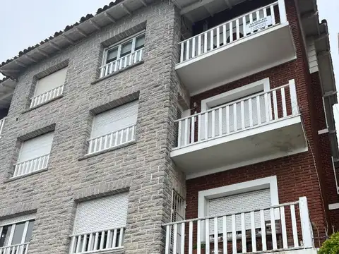 DEPARTAMENTO 3 AMBIENTES C/DEP Y COCHERA  PLAYA CHICA V/MAR