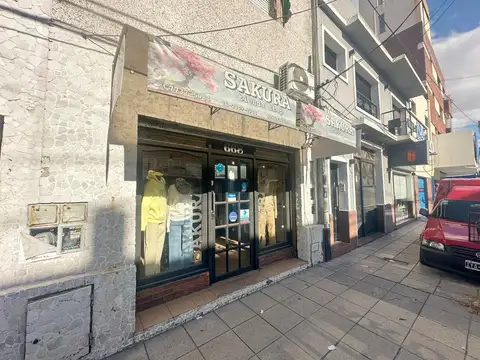 Local en Alquiler en Valentín Alsina, $ 1.500.000