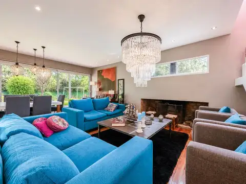 VENTA CASA 5 AMB SANTA TERESA, VILLA NUEVA,  TIGRE