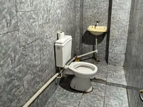 Local en Alquiler Via Púb.