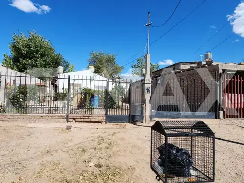 VENTA CASA 2 DORMITORIOS PLAZA HUINCUL NEUQUEN