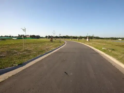 Adg. Oportunidad! Lote En Venta En Santa Ana, Vill