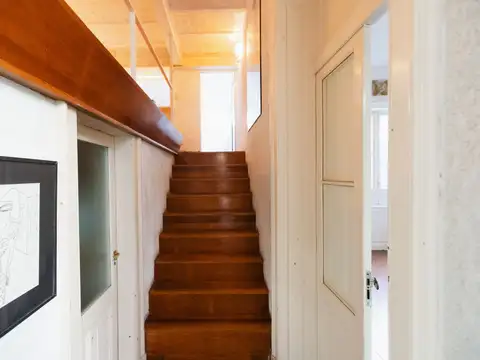 Depto Tipo Casa en Venta 100 años