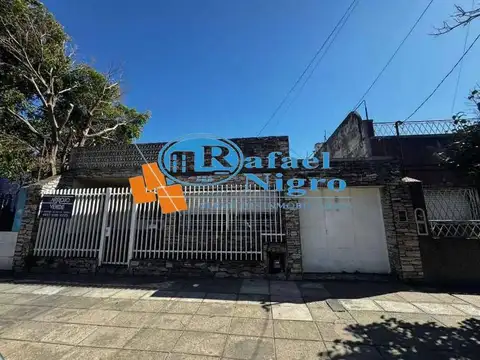Casa En Venta En Lomas Del Mirador