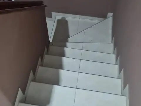 DUPLEX 4 AMB. EN ALQUILER CON COCHERA SIN EXPENSAS R. MEJIA