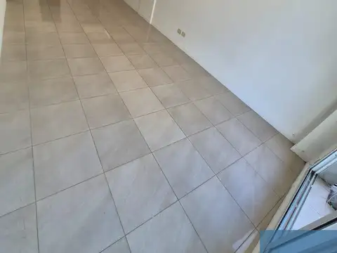Lindo Monoambiente en Flores de 44 Mts