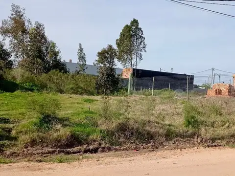 Terreno Próxìmo a Barrio Jardines del Cortijo