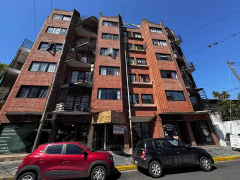 Departamento dos ambientes zona Universidad