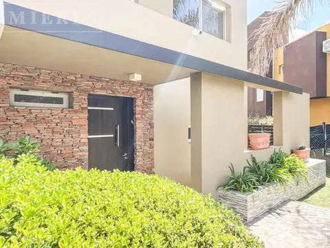 Casa en Venta en La Candela, USD 233.000