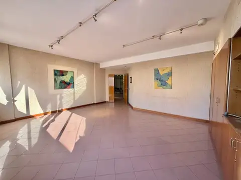 Oficina en Venta 51 años
