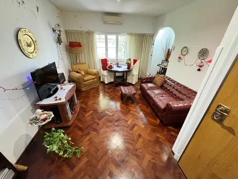 PH en planta alta en venta en Victoria!
