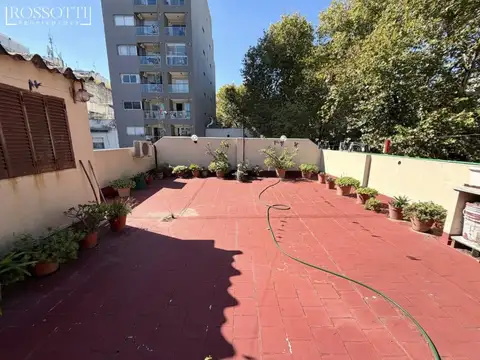 Depto Tipo Casa en Venta en Flores, USD 209.000