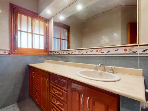 Casa en Venta al Este