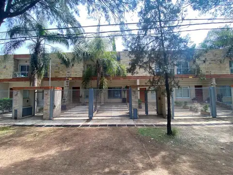 DUPLEX EN VENTA :: PARQUE LELOIR :: IMPECABLA