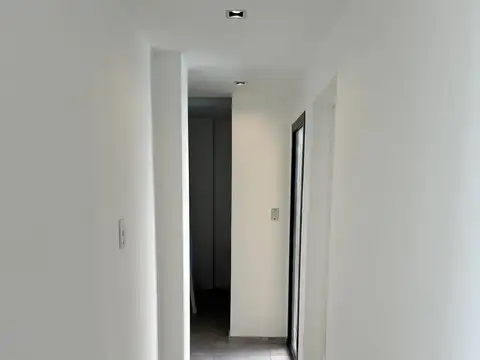 DEPARTAMENTO 2 DORMITORIOS A 1 CUADRA DE CASTRO BARROS Y SANTE FE