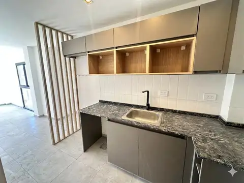 DEPARTAMENTO 2 DORMITORIOS A 1 CUADRA DE CASTRO BARROS Y SANTE FE