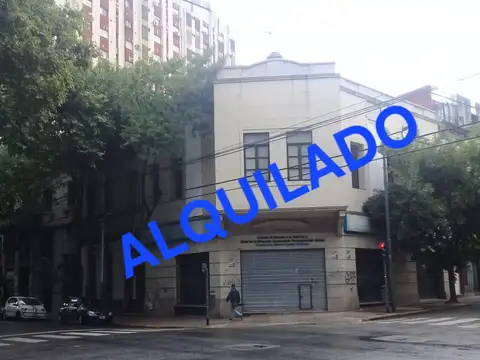 LOCAL Y OFICINAS EN ESQUINA SOBRE LOTE PROPIO