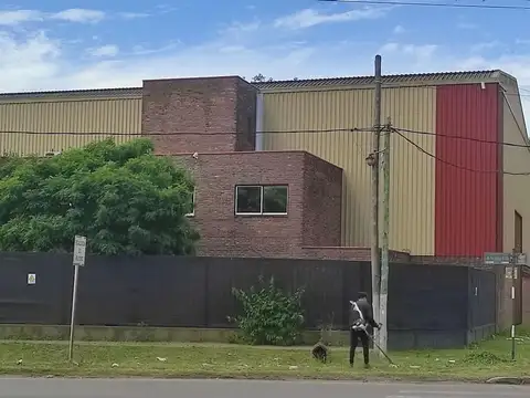 alquiler deposito planta industrial Malvinas rta 8