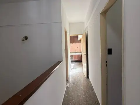 Depto Tipo Casa en Alquiler de 3 ambientes