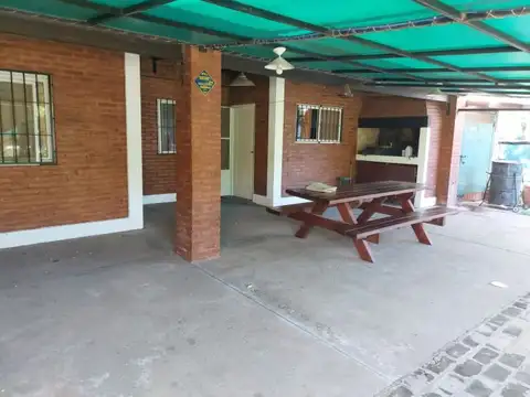 Casa de 2 dormitorios en Ibarlucea