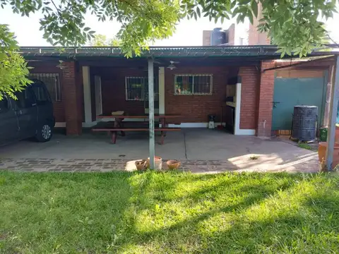 Casa en Venta con 1 cochera