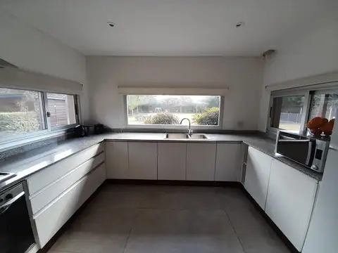 Casa en Venta en Junin, USD 235.000