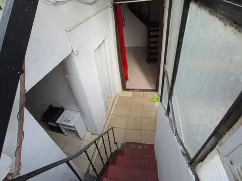 Depto Tipo Casa 4 ambientes con 1 baño